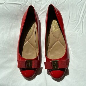 Salvatore Ferragamo Red Flats 7.5B